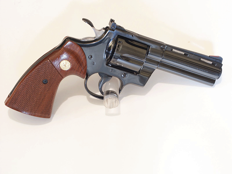 シティーハンター冴羽獠 そして愛銃 Colt Python 357 Stories Gadget